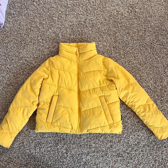 Abercrombie & Fitch Yellow Puffer Jacket - Picture 7 of 7